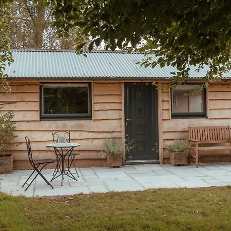 Rose Hideaway - Forest Of Dean Cosy Cabin Retreat Yorkley Buitenkant foto