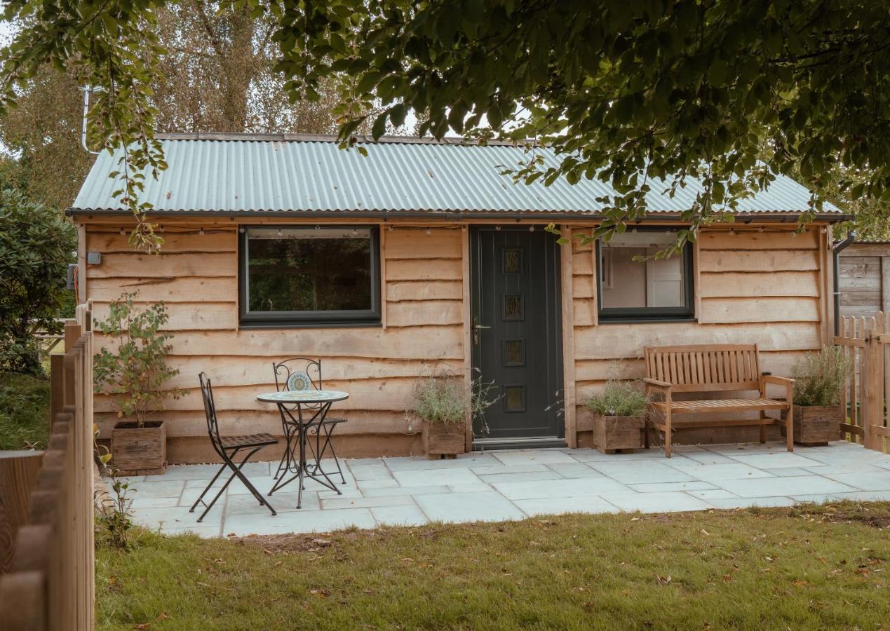Rose Hideaway - Forest Of Dean Cosy Cabin Retreat Yorkley Buitenkant foto